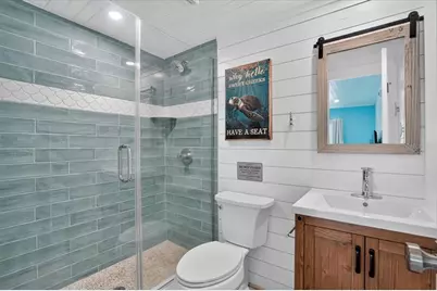 18 Seaside Court, Holmes Beach, FL 34217 - Photo 20