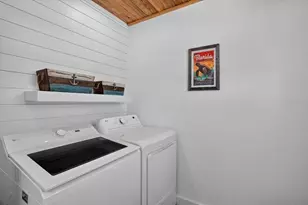 18 Seaside Ct, Holmes Beach, FL 34217 - Photo 22
