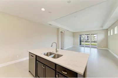 149 Okeeffe Circle, Bradenton, FL 34212 - Photo 10