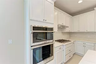149 O'keeffe Cir, Bradenton, FL 34212 - Photo 8