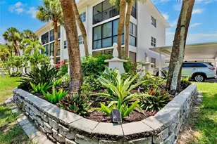 159 Vista Hermosa Cir, Sarasota, FL 34242 - Photo 30