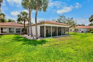 159 Vista Hermosa Cir, Sarasota, FL 34242 - Photo 4
