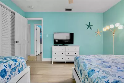 159 Vista Hermosa Circle #27B, Sarasota, FL 34242 - Photo 20