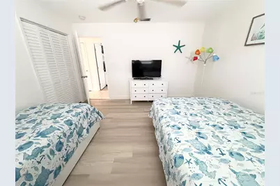 159 Vista Hermosa Circle #27B, Sarasota, FL 34242 - Photo 20