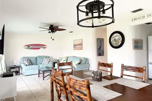 159 Vista Hermosa Cir, Sarasota, FL 34242 - Photo 8