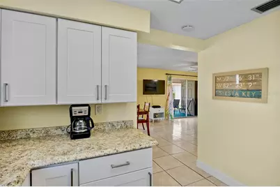 159 Vista Hermosa Circle #27B, Sarasota, FL 34242 - Photo 14