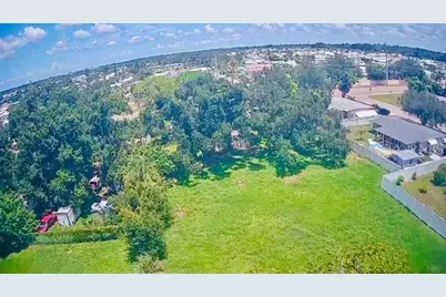 420 53rd Avenue E, Bradenton, FL 34203 - Photo 2