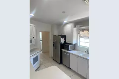 5506 Modena Place, Sarasota, FL 34238 - Photo 14