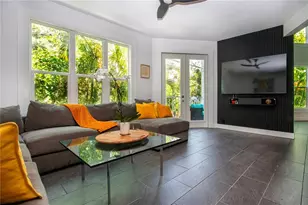 3915 Somerset Dr, Sarasota, FL 34242 - Photo 26