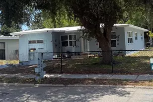 1929 3rd Ave E, Bradenton, FL 34208 - Photo 2