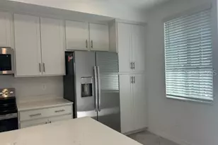 17570 Opal Sand Dr, Venice, FL 34293 - Photo 4