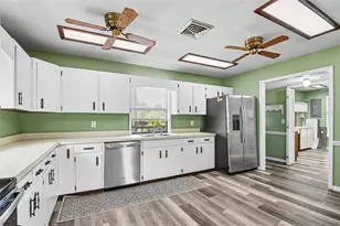 888 Harmony Ln, Englewood, FL 34223 - Photo 4