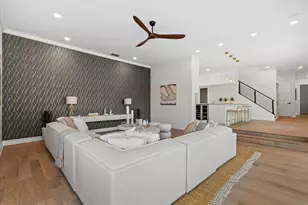 1707 Caribbean Dr, Sarasota, FL 34231 - Photo 14