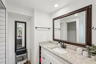 107 Temple Rd, Venice, FL 34293 - Photo 12
