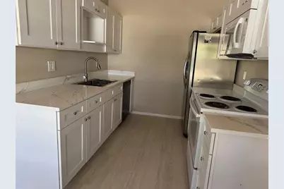 3908 41st Street W, Bradenton, FL 34205 - Photo 4