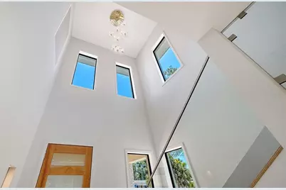2483 Bay Street, Sarasota, FL 34237 - Photo 6