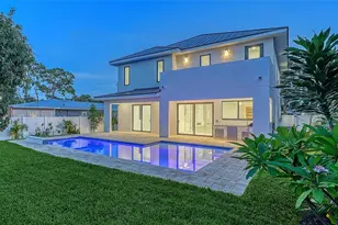 2483 Bay St, Sarasota, FL 34237 - Photo 2