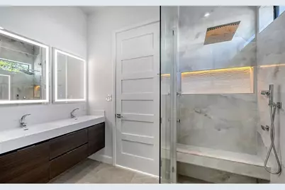 2483 Bay Street, Sarasota, FL 34237 - Photo 22