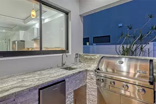 2483 Bay St, Sarasota, FL 34237 - Photo 48
