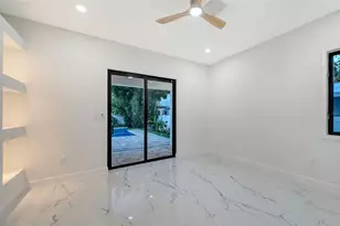 2483 Bay St, Sarasota, FL 34237 - Photo 20