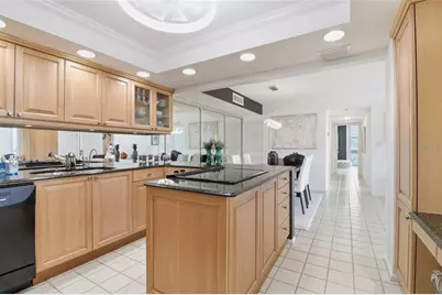 2301 Gulf Of Mexico Drive #45N, Longboat Key, FL 34228 - Photo 10