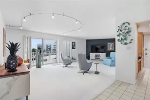 2301 Gulf of Mexico Dr, Longboat Key, FL 34228 - Photo 4
