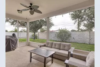 6307 4th Street E, Bradenton, FL 34203 - Photo 4