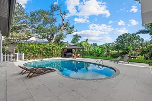 1707 Caribbean Dr, Sarasota, FL 34231 - Photo 42