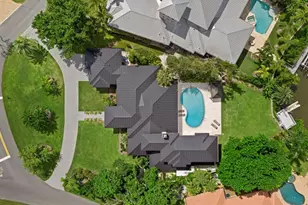 1707 Caribbean Dr, Sarasota, FL 34231 - Photo 2