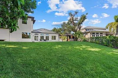 1707 Caribbean Drive, Sarasota, FL 34231 - Photo 50