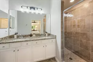 5557 Palmer Cir, Bradenton, FL 34211 - Photo 32