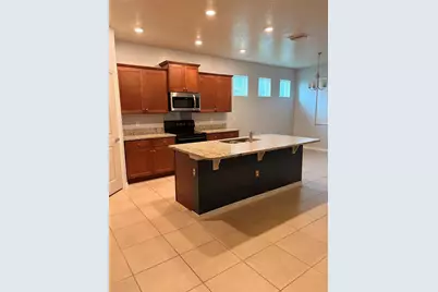 12374 Eastpointe Drive, Dade City, FL 33525 - Photo 6