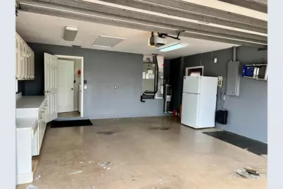 3715 72nd Ave E, Sarasota, FL 34243 - Photo 22