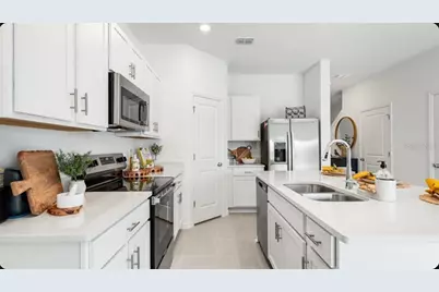 10802 Eclipse Street, Sarasota, FL 34241 - Photo 2