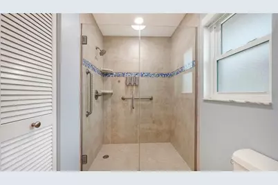 4777 Ringwood Meadow, Sarasota, FL 34235 - Photo 16
