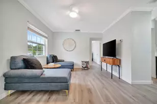 3144 33rd Ave N, Saint Petersburg, FL 33713 - Photo 6