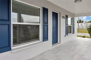 2206 53rd Ave E, Bradenton, FL 34203 - Photo 4