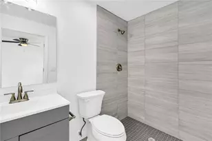 2206 53rd Ave E, Bradenton, FL 34203 - Photo 16