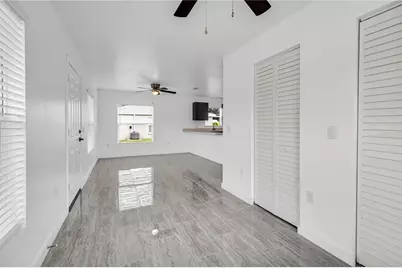 5310 22nd Street Court E, Bradenton, FL 34203 - Photo 10