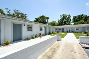 2519 9th Ave W, Bradenton, FL 34205 - Photo 1
