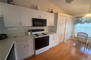 4211 Caddie Dr E, Bradenton, FL 34203 - Photo 2