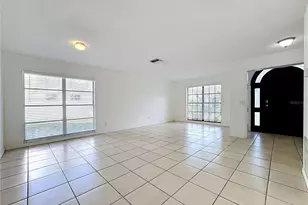 5664 25th St Cir E, Bradenton, FL 34203 - Photo 6