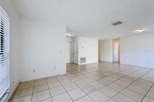 5664 25th St Cir E, Bradenton, FL 34203 - Photo 10