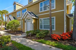 5611 Bidwell Pkwy, Sarasota, FL 34233 - Photo 1