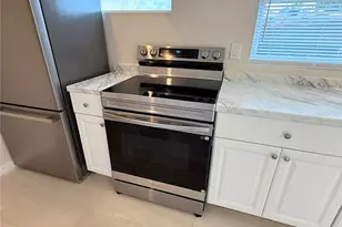 1015 23rd Ave W, Bradenton, FL 34205 - Photo 10