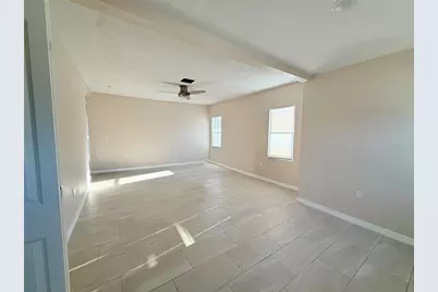1015 23rd Avenue W, Bradenton, FL 34205 - Photo 4