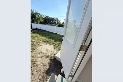 1015 23rd Avenue W, Bradenton, FL 34205 - Photo 26
