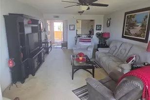 4460 Fairways Blvd, Bradenton, FL 34209 - Photo 6