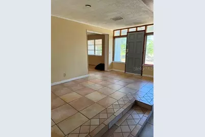 210 47th Street W, Bradenton, FL 34209 - Photo 4