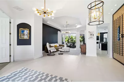 8051 36th Street Circle E, Sarasota, FL 34243 - Photo 6